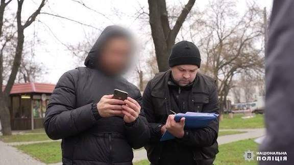 На Одещині викрили поліцейського, який організував канал незаконного виїзду чоловіків за кордон