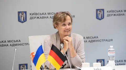 В Україні новим бізнес-омбудсменом стане експосол Німеччини Анка Фельдгузен