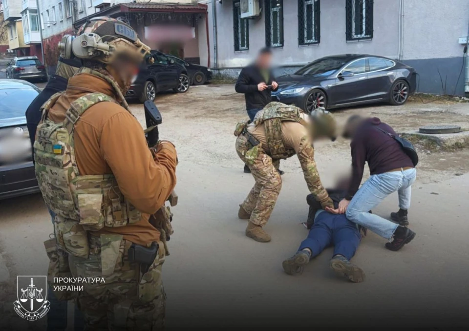 На Прикарпатті затримали посадовця ТЦК, якого підозрюють у хабарі за «вирішення питання» з військовим обліком