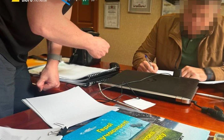 Посадовцю дорожньої служби Львівщини повідомили про підозру через 94 млн грн нецільових витрат