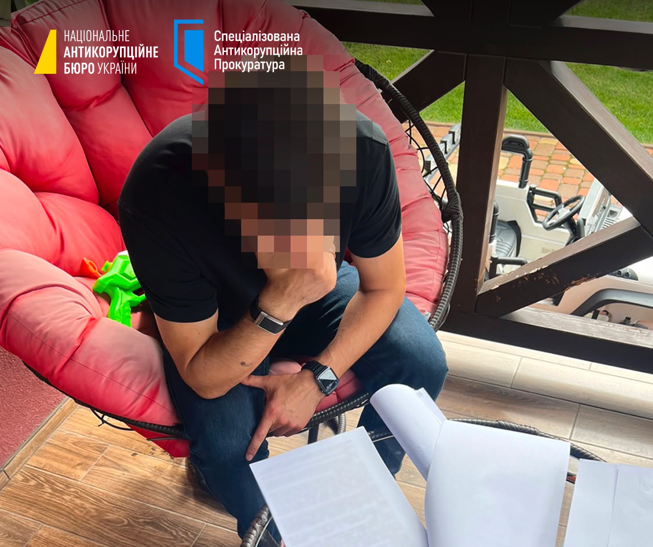 $150 тисяч за закриття справи: НАБУ і САП повідомили про підозру співробітнику СБУ