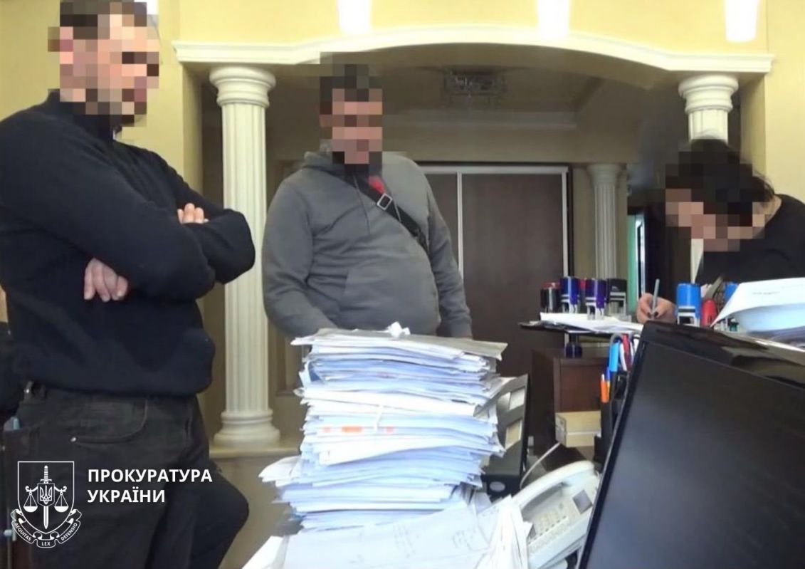 Ексміністра підозрюють у заволодінні понад 5,6 млн грн державного гранту