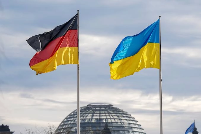 Україна та Німеччина обговорюють повернення чоловіків мобілізаційного віку