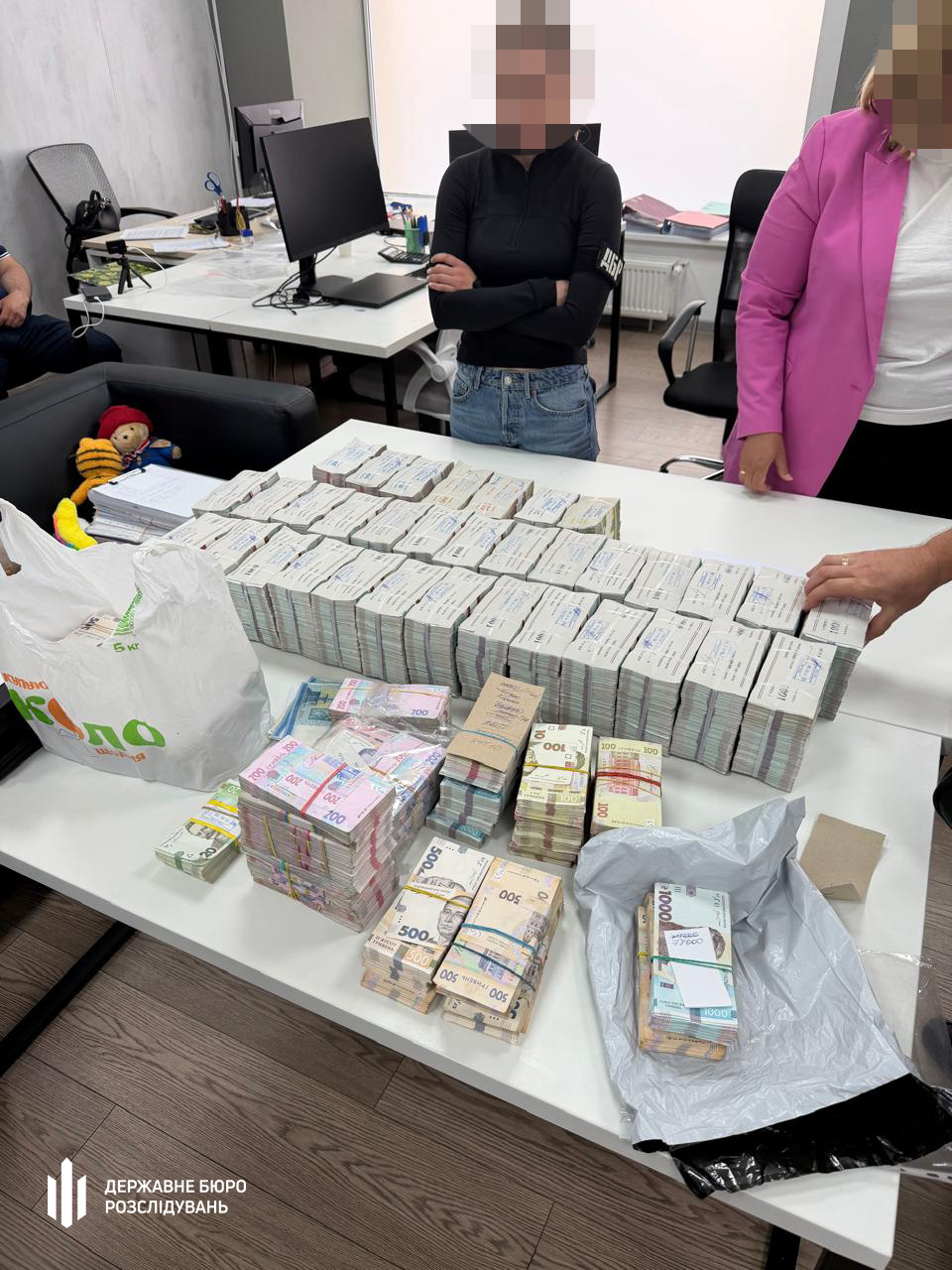 Дрони для оборони на майже 7 млрд грн: ДБР перевіряє можливе завищення цін