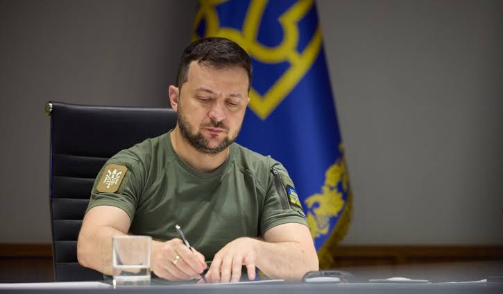Зеленський підписав закон про Український національний пантеон: кого там вшановуватимуть