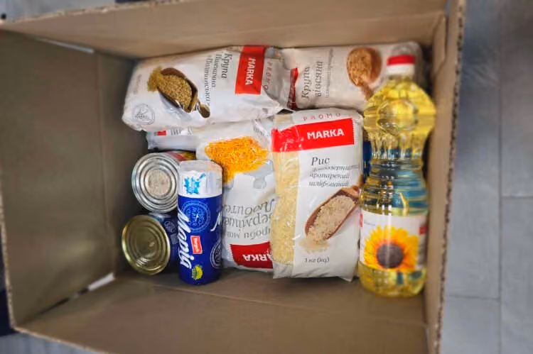 Київ формує запаси продуктів і води на випадок тривалих відключень